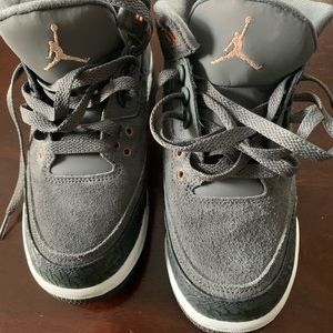 Air Jordan 3 Retro GG